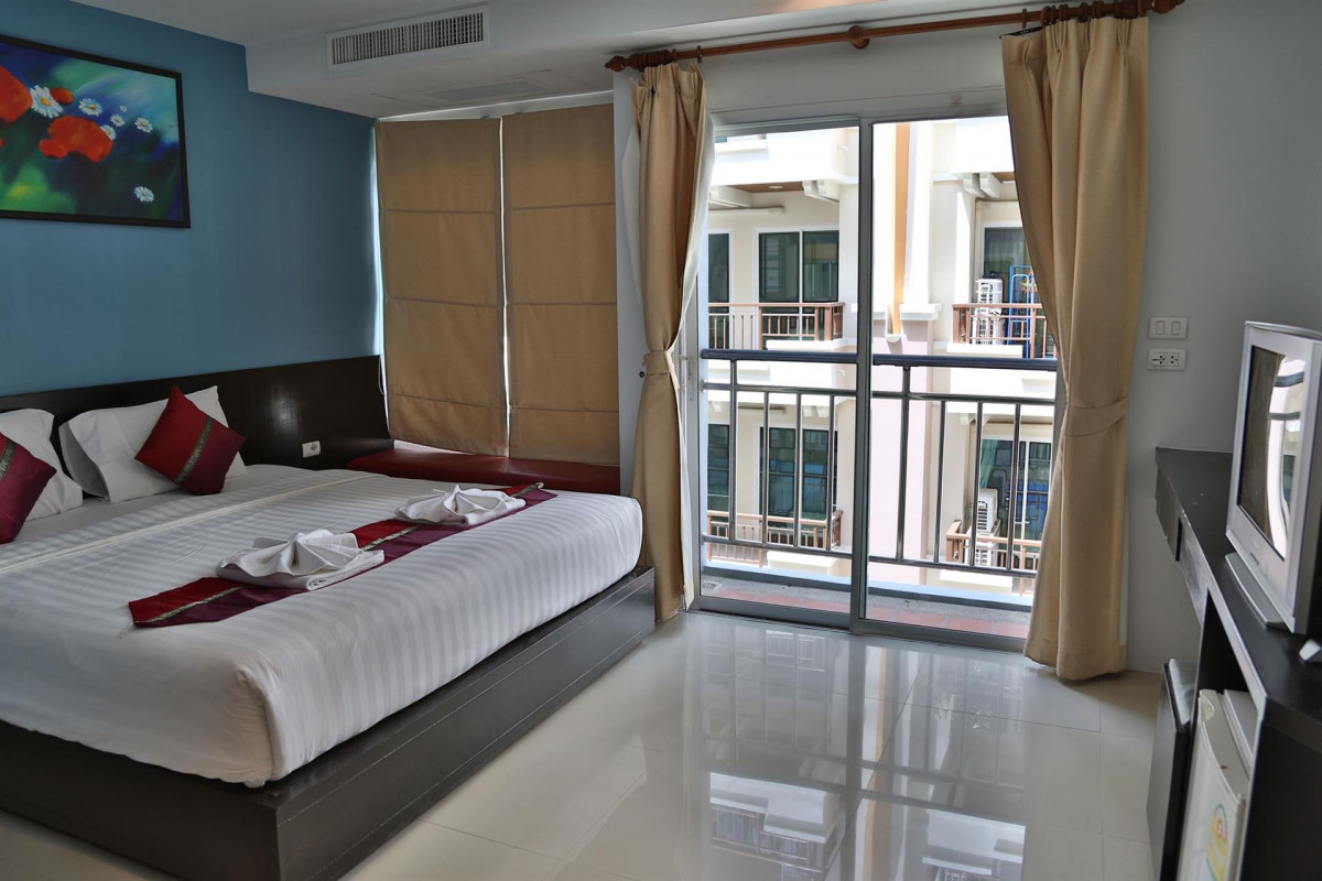 Pj Patong Resortel 3*