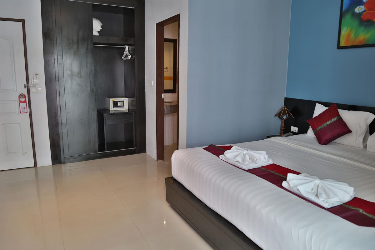 Pj Patong Resortel 3*