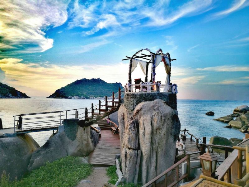 Dusit Buncha Resort 3*