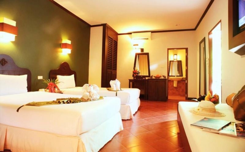 Fanari Khao Lak Resort 4*