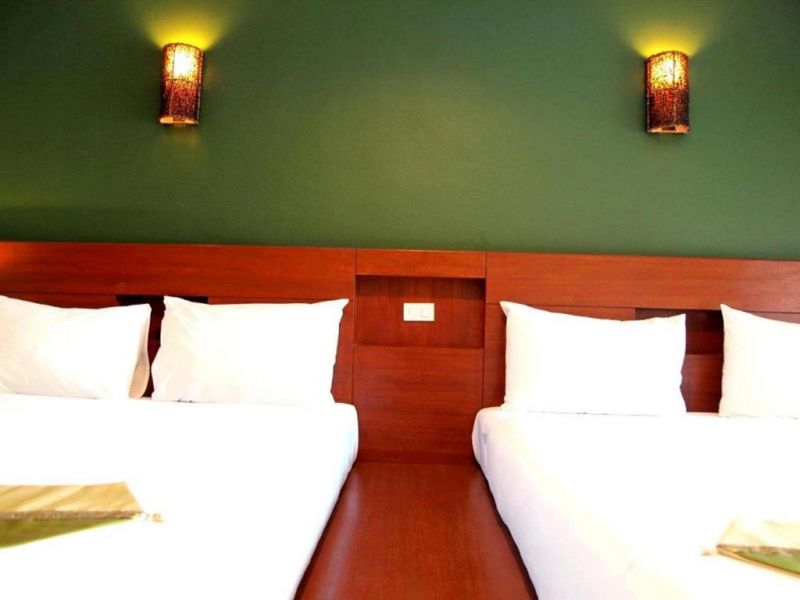 Fanari Khao Lak Resort 4*