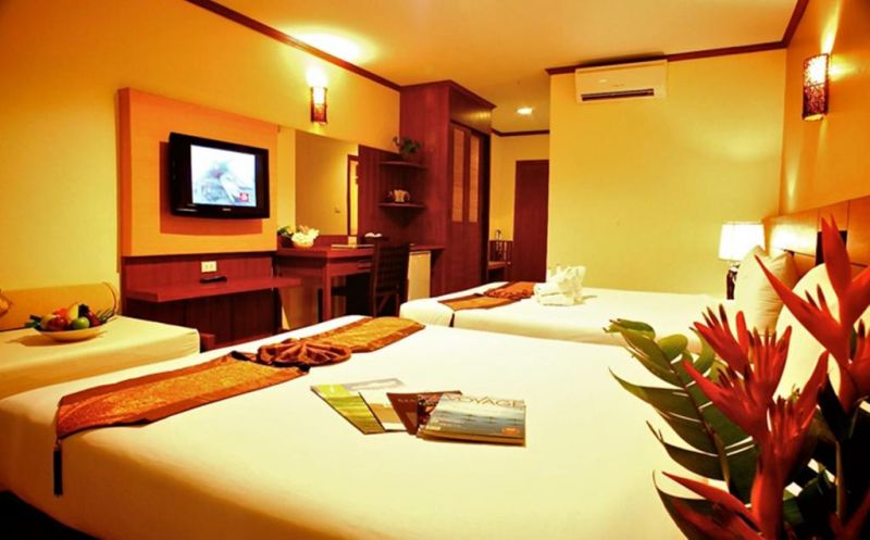 Fanari Khao Lak Resort 4*