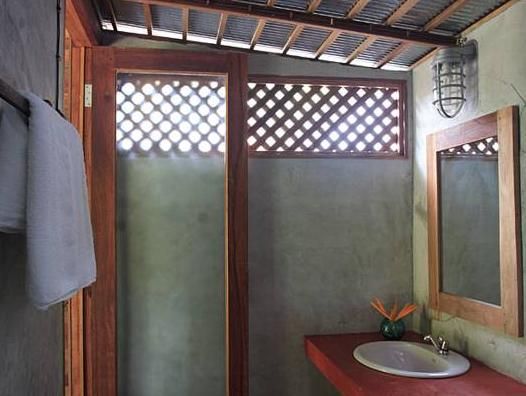 Free House Bungalow 2*