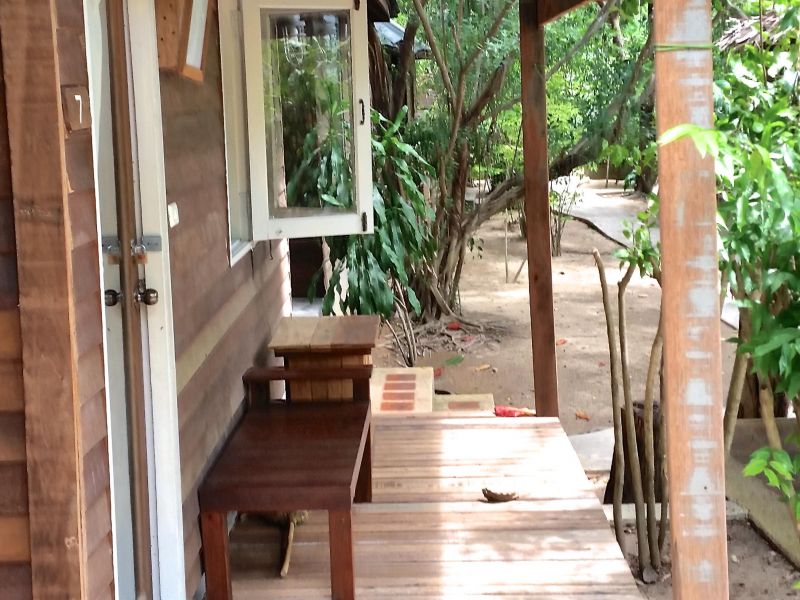 Free House Bungalow 2*