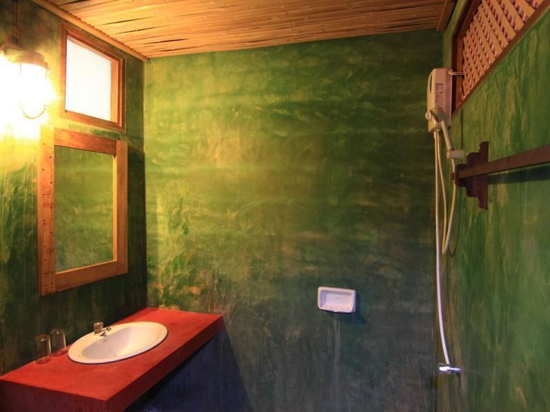 Free House Bungalow 2*