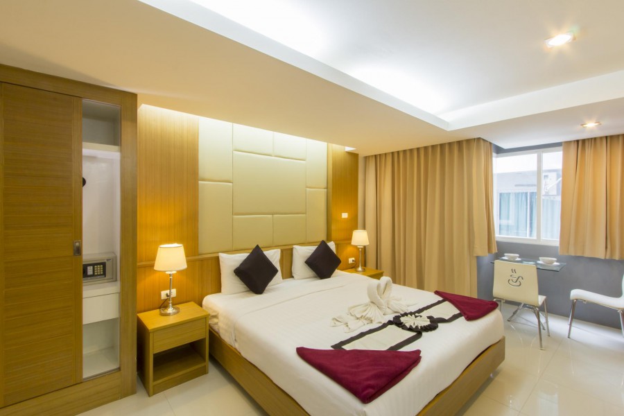 Hallo Patong 3*