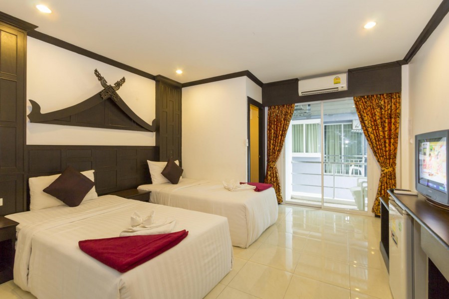 Hallo Patong 3*