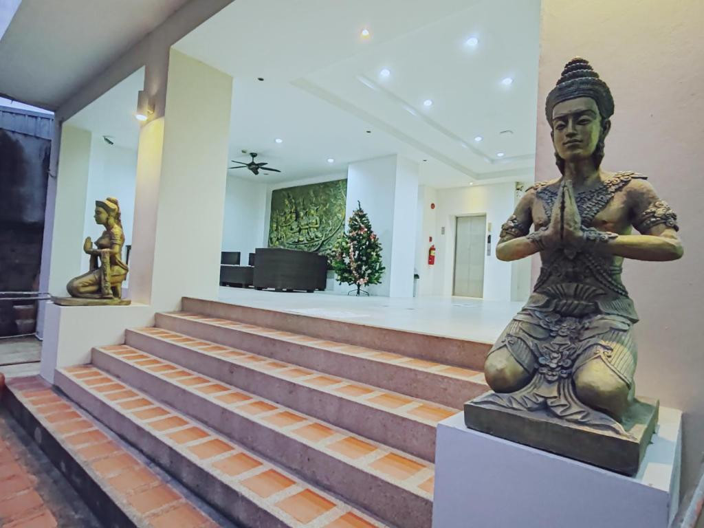Harmony Patong Hotel 3*