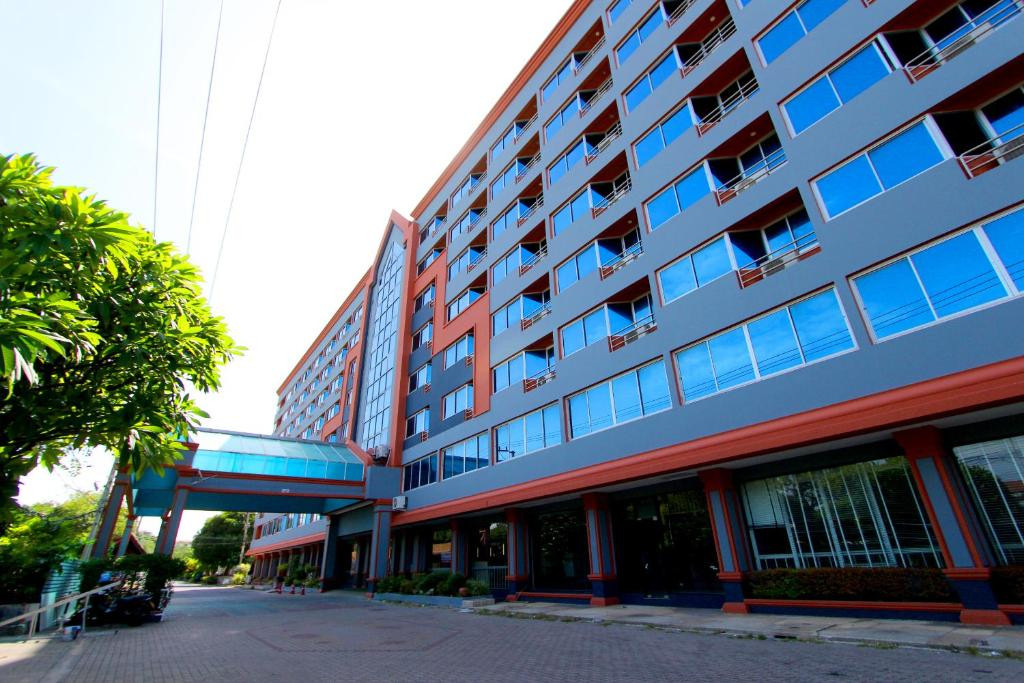 Coco Beach Hotel Jomtien (Ex. Jomtien Garden) 4*