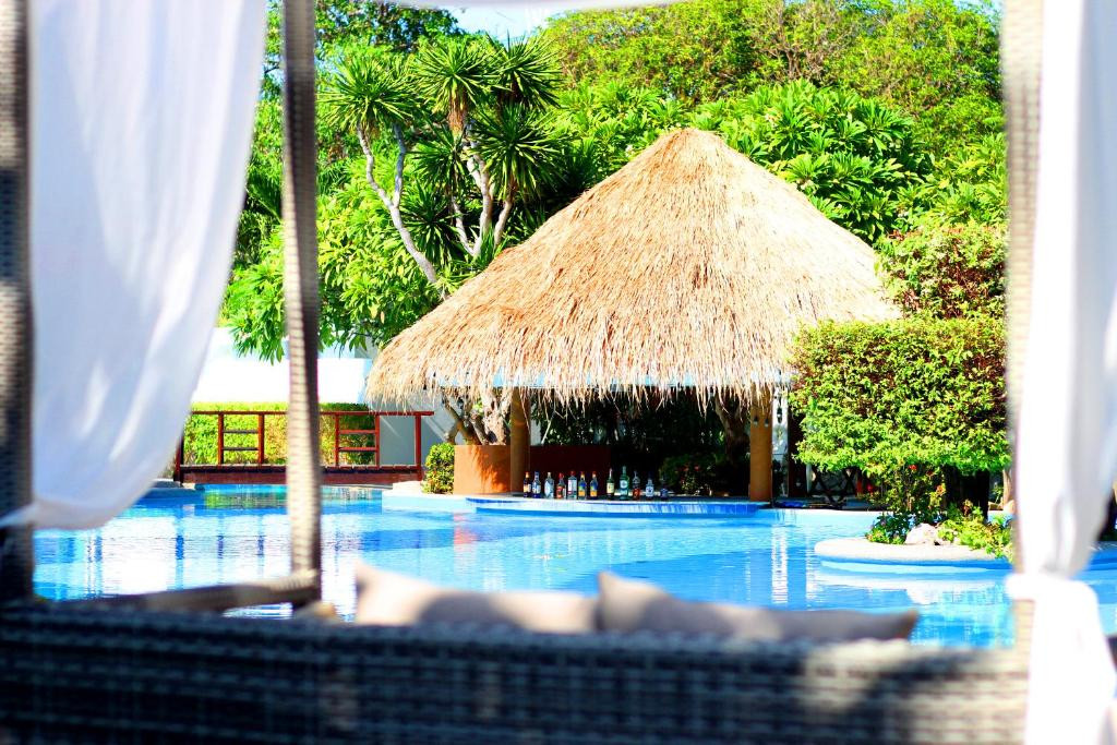 Coco Beach Hotel Jomtien (Ex. Jomtien Garden) 4*