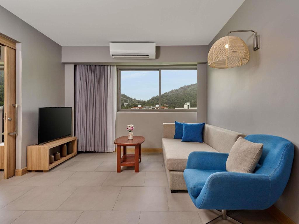 Mercure Phuket Patong Journeyhub (Ex. Journeyhub Phuket Patong) 4*