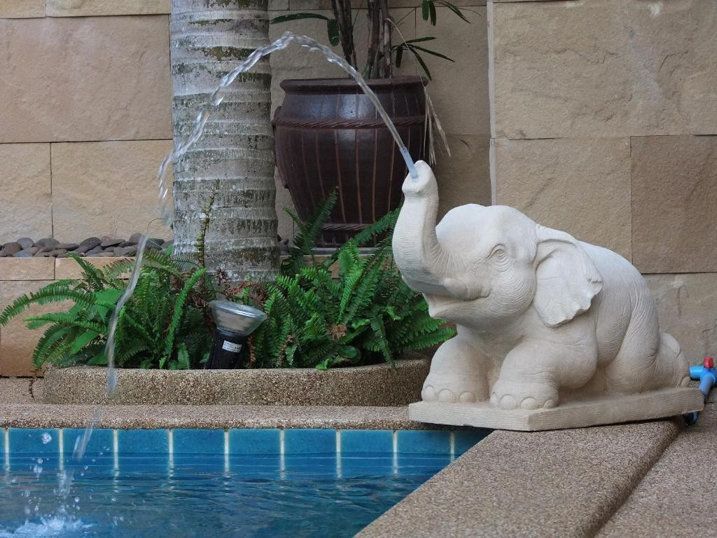 Kata Noi Resort 3*