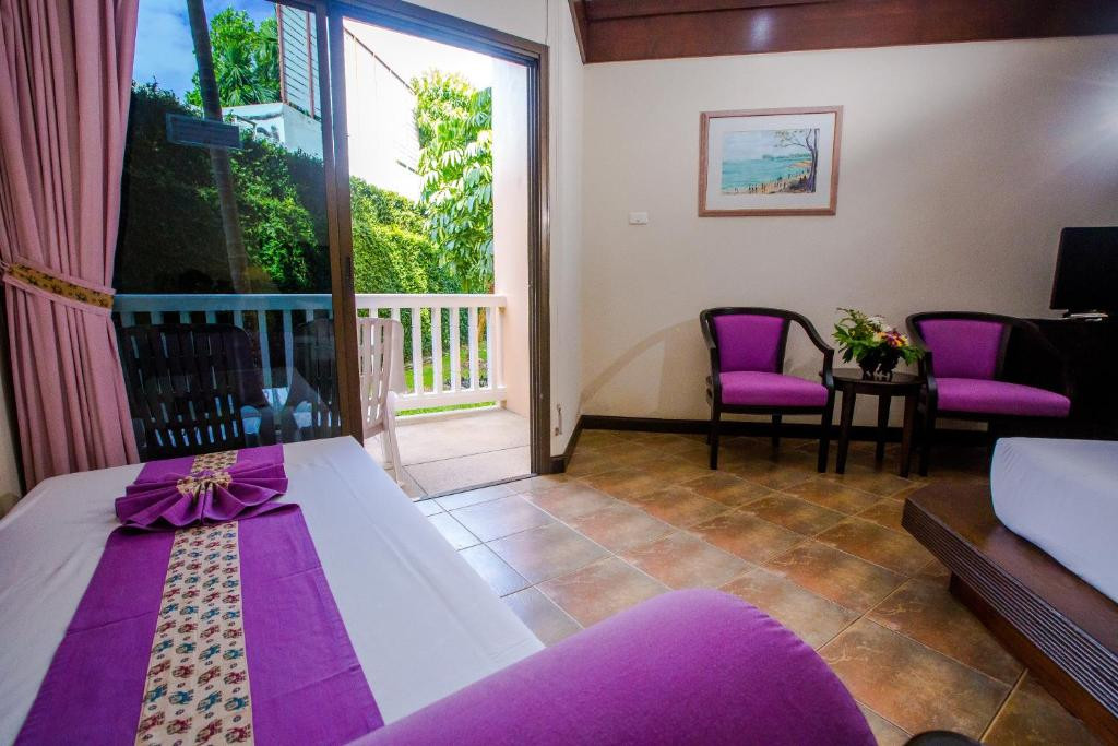 Kata Poolside Resort 3*