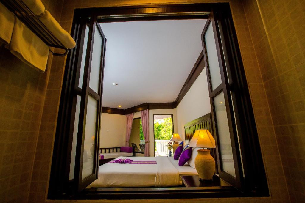 Kata Poolside Resort 3*