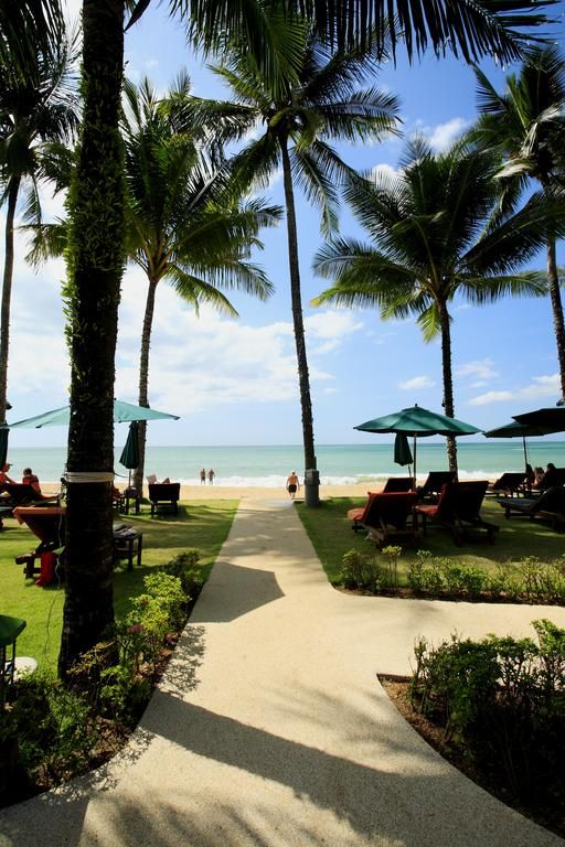 Khaolak Bay Front Resort 4*