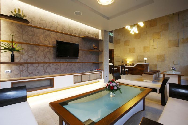 Khaolak Bay Front Resort 4*