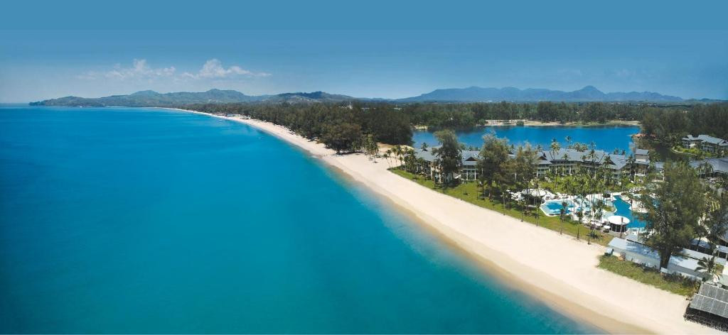 Saii Laguna Phuket (Ex. Outrigger Laguna Phuket Beach Resort) 5*