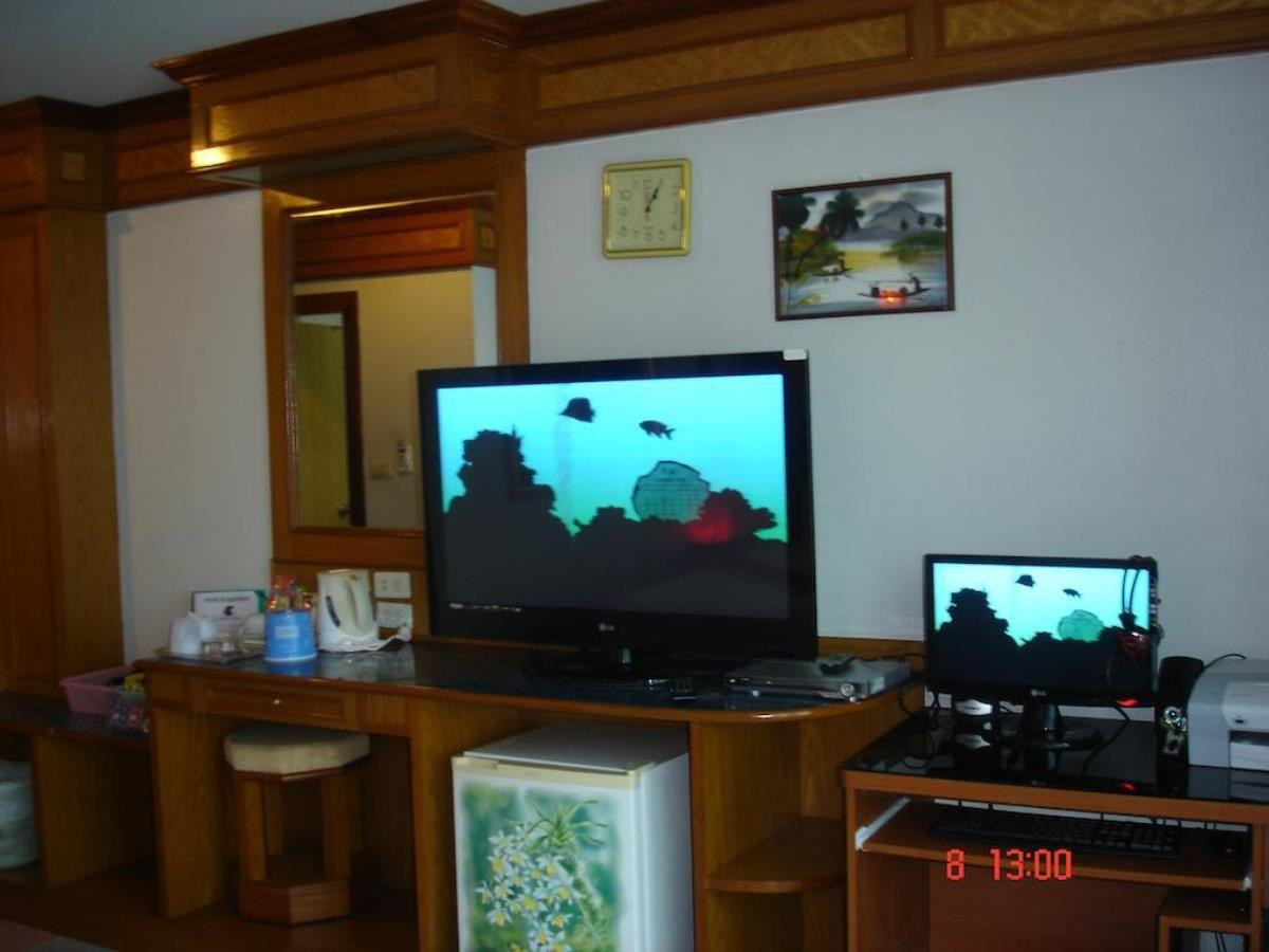 Lamai Hotel 2*