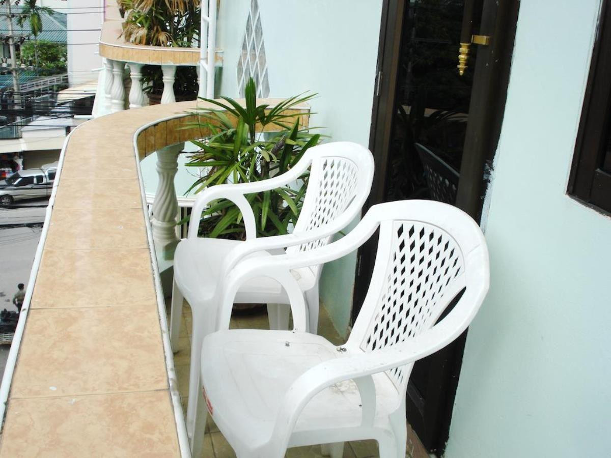 Lamai Hotel 2*
