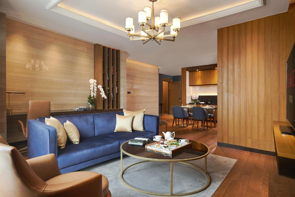 Lancaster Bangkok 5*