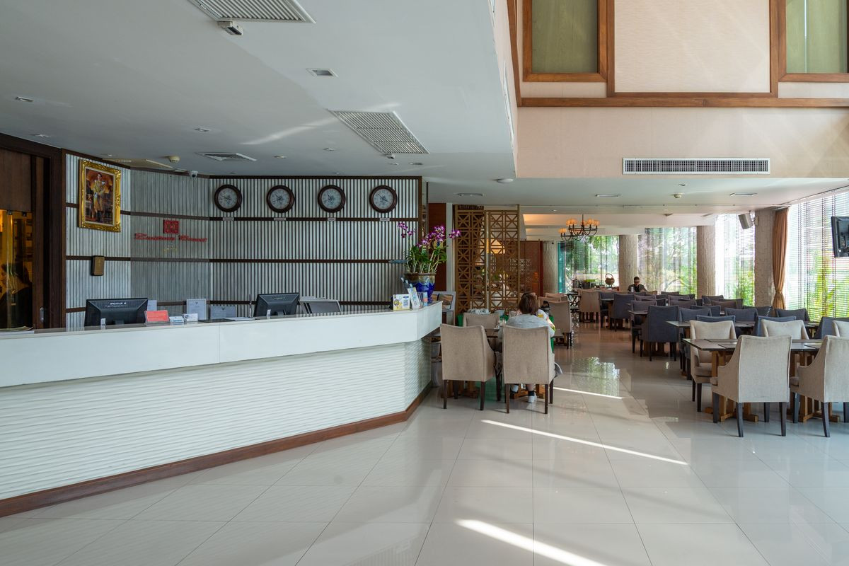 Lantana Resort 3*