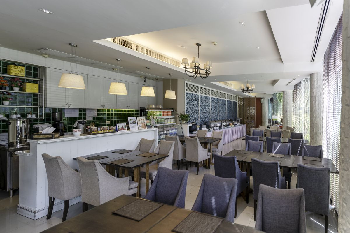 Lantana Resort 3*