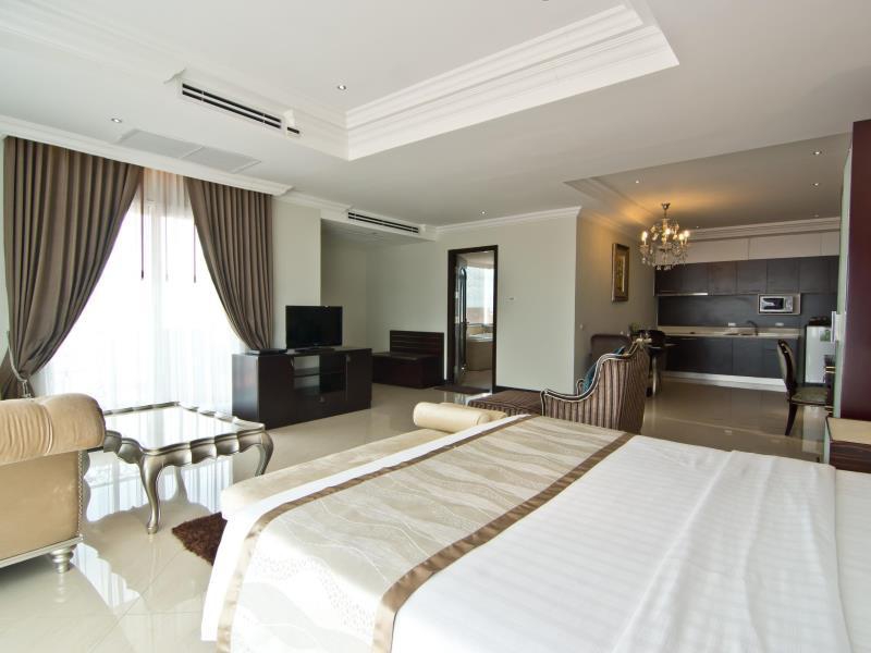 Lk Royal Wing 4*