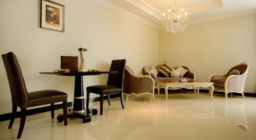 Lk Royal Wing 4*