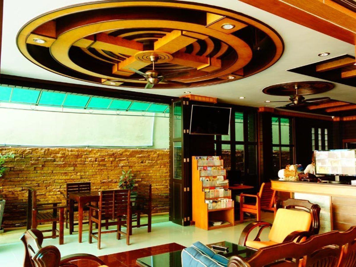 Lucky Residence 3*