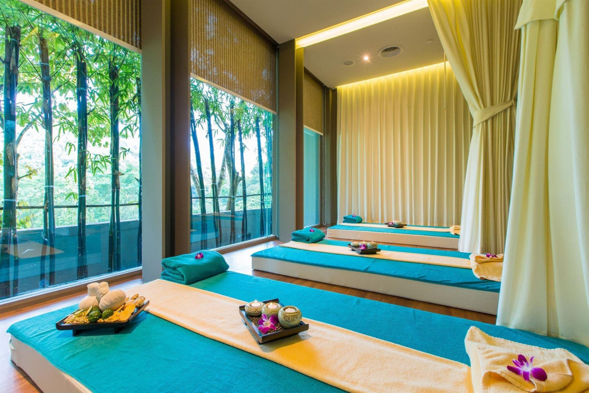 Fusion Suites Phuket Patong (Ex. Mai House Patong Hill) 5*
