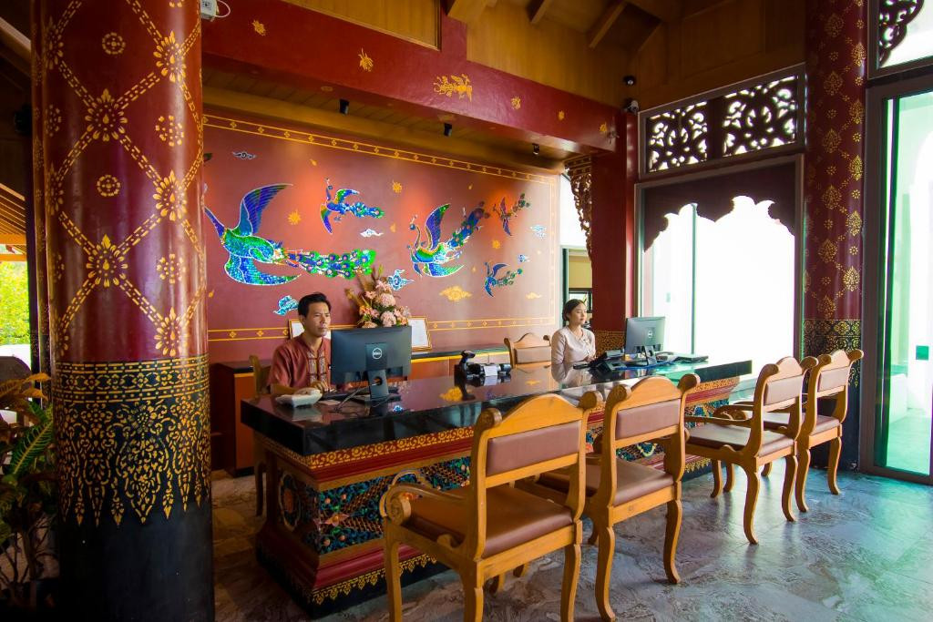 Maikhao Palm Beach Resort 4*