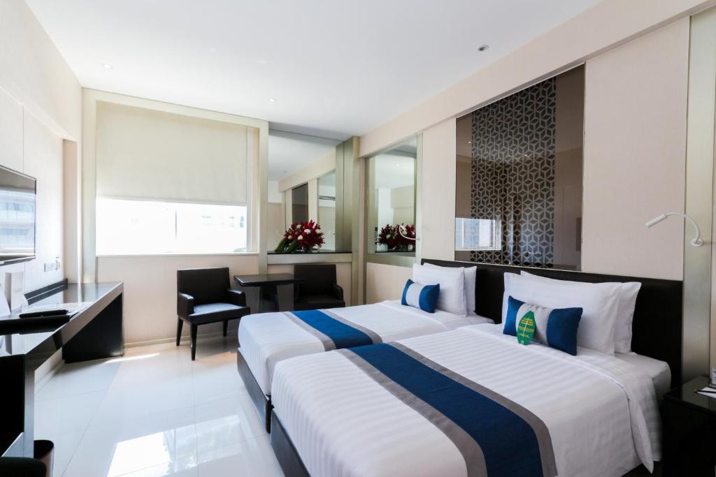 Mandarin Hotel Managed By Centre Point 4*