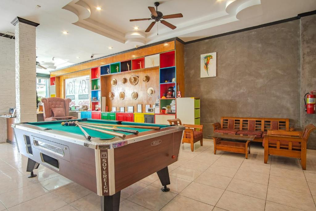 Art Mansion (Ex. Maya Patong Residence) 3*