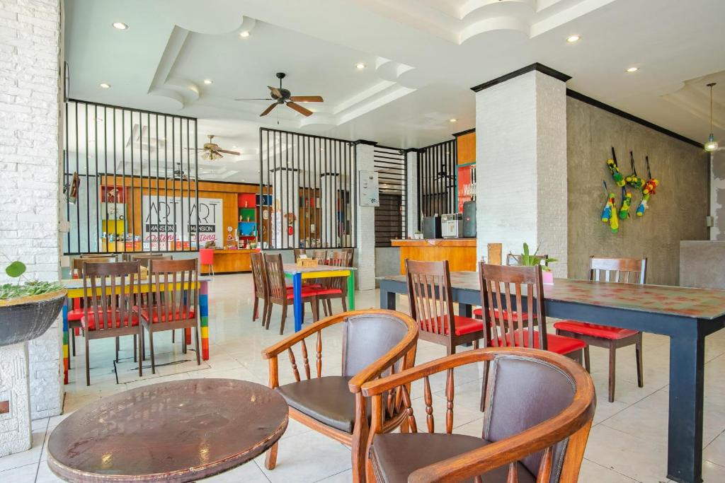 Art Mansion (Ex. Maya Patong Residence) 3*