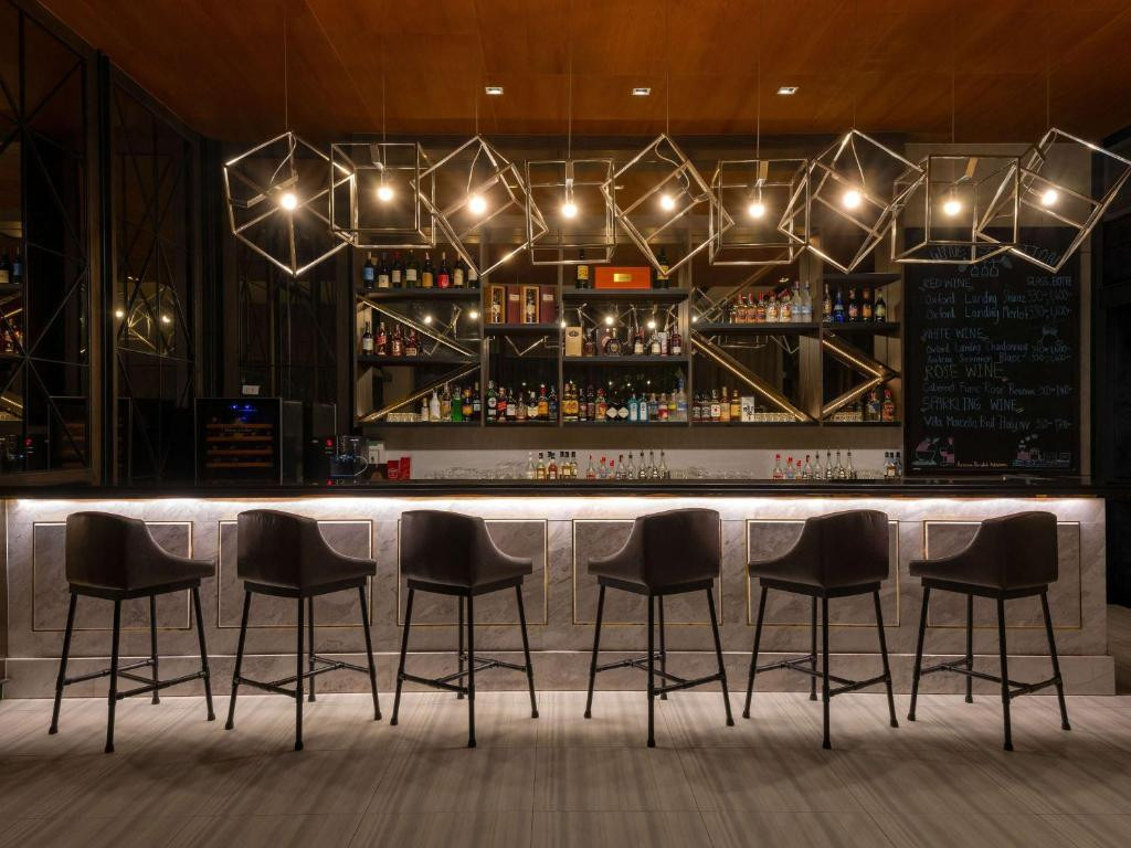 Mercure Bangkok Makkasan 4*