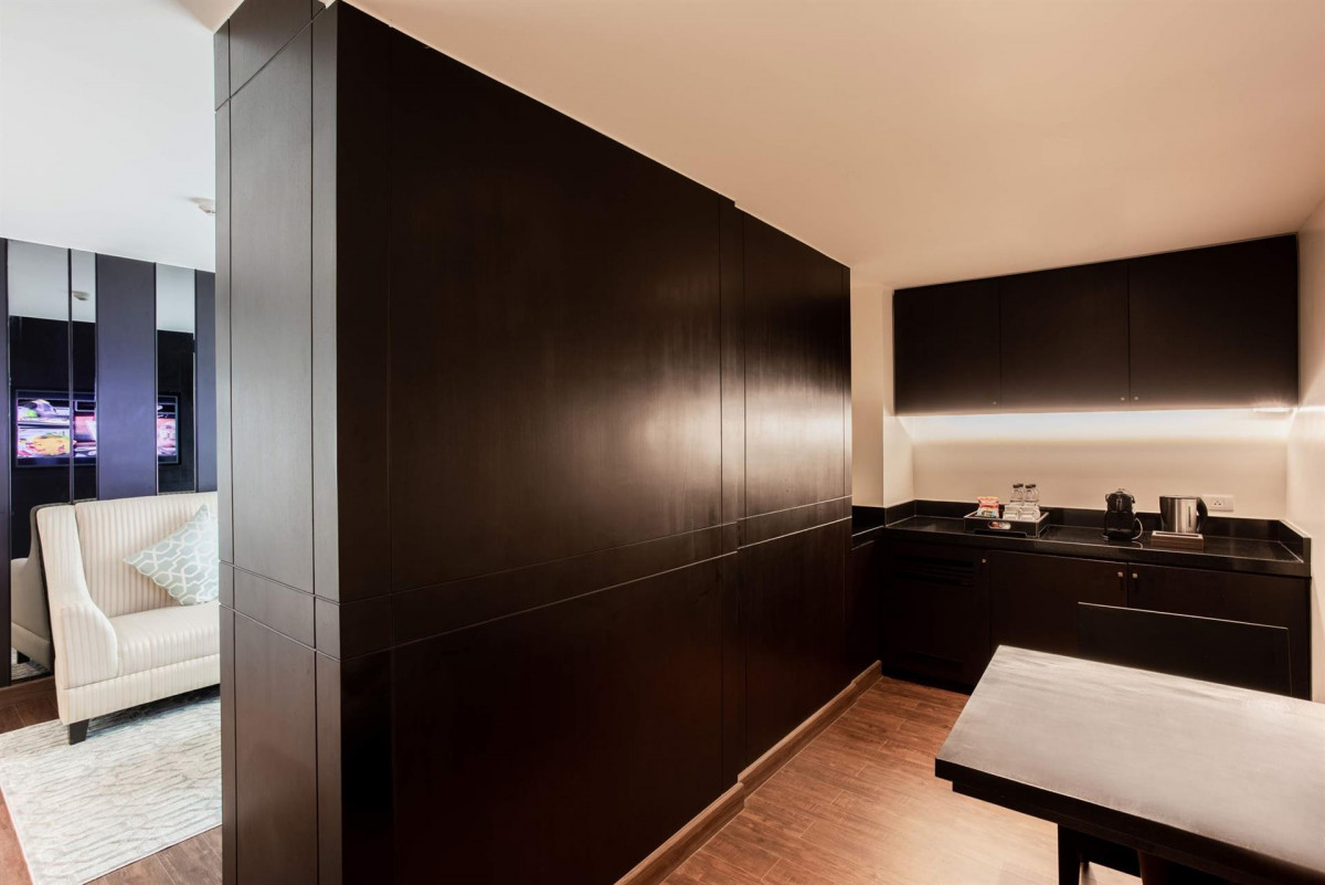 Movenpick Hotel Sukhumvit 15 Bangkok 5*