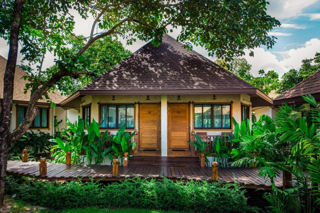 Naiyang Park Resort 4*
