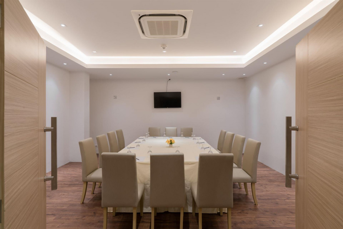 New Square Patong Hotel 4*