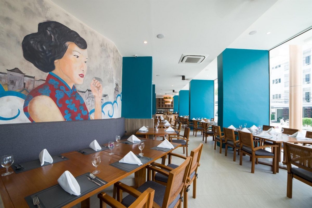 Oceana Resort Phuket 5*