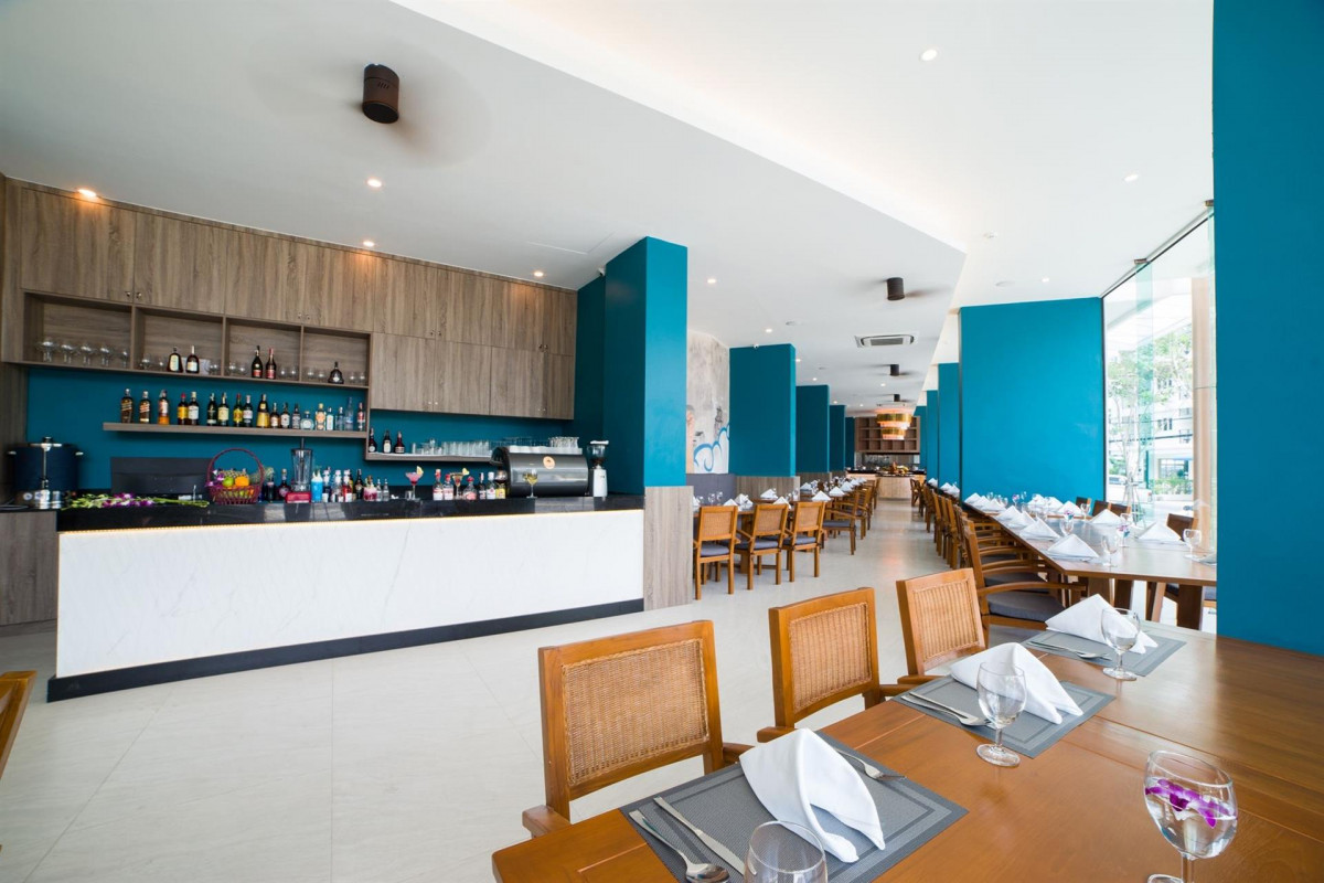 Oceana Resort Phuket 5*
