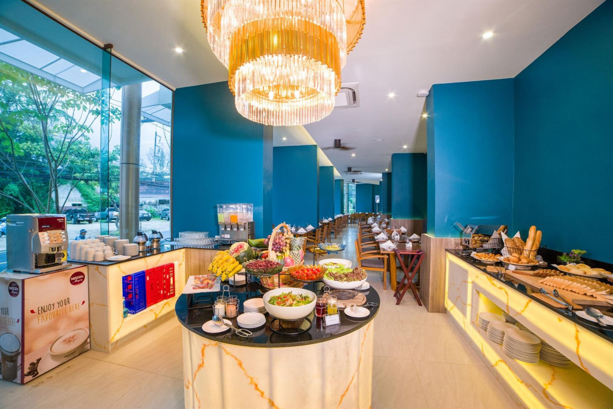 Oceana Resort Phuket 5*