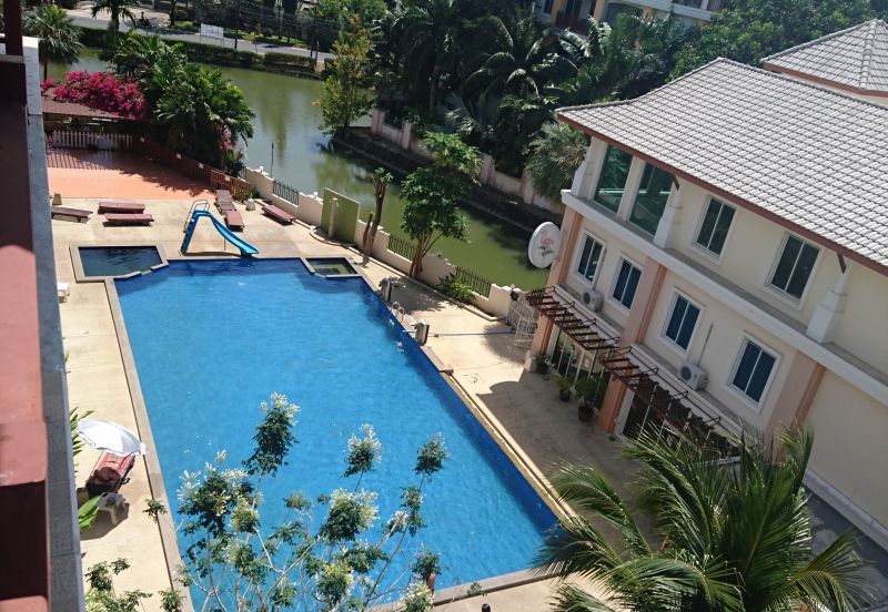 Palm Breeze Resort 3*