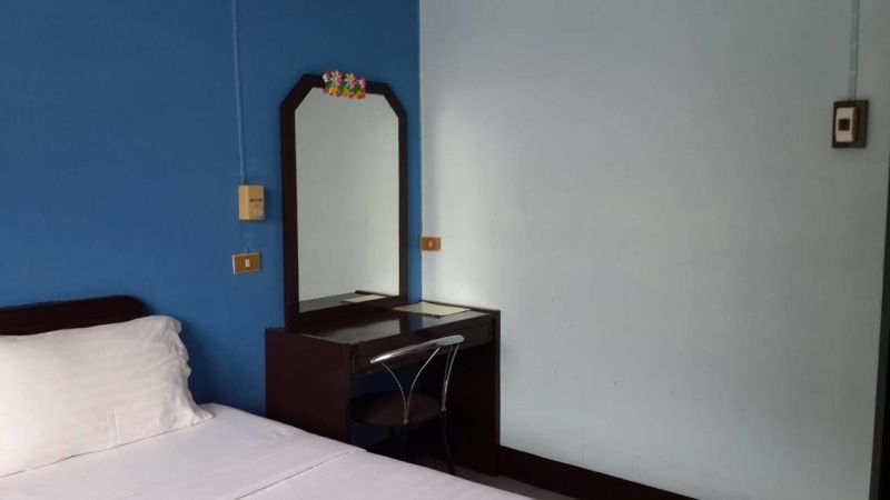 Patong Deli 3*