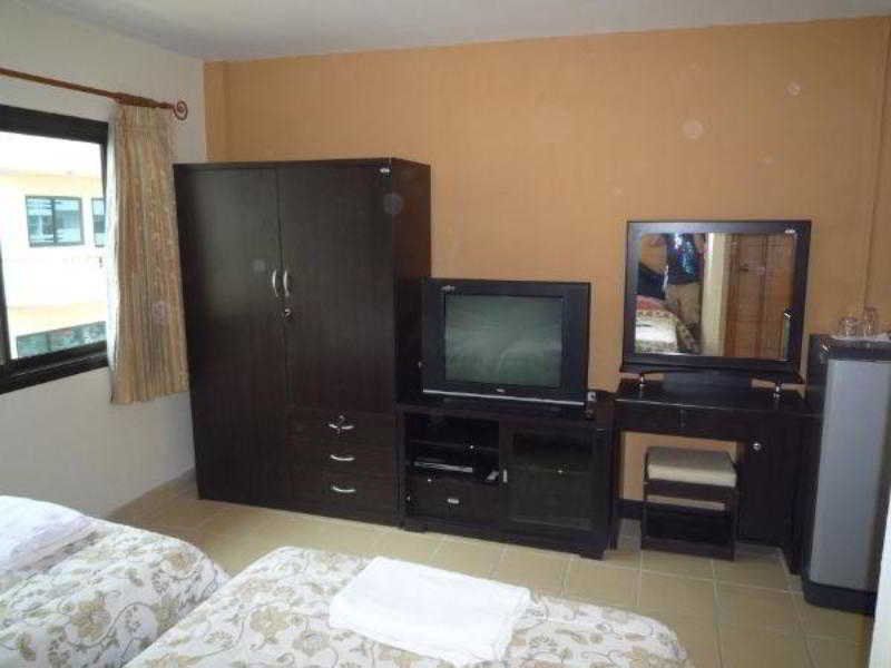 Marina Inn Pattaya 2*