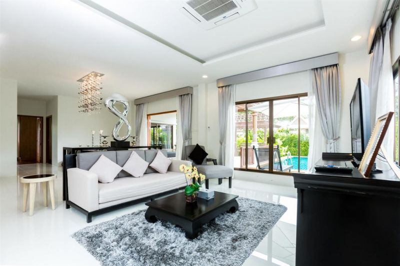 Pimann Buri Luxury Pool Villas 4*