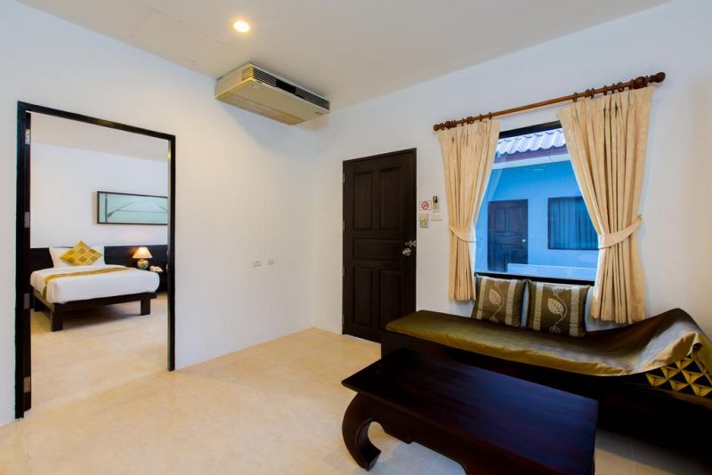 Praewa Villas Naiyang 4*