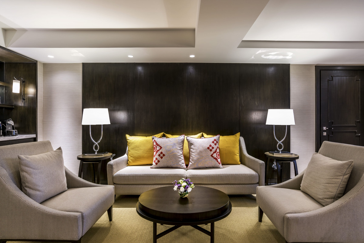 Mercure Bangkok Sukhumvit 11 (Ex. President Palace Hotel) 4*