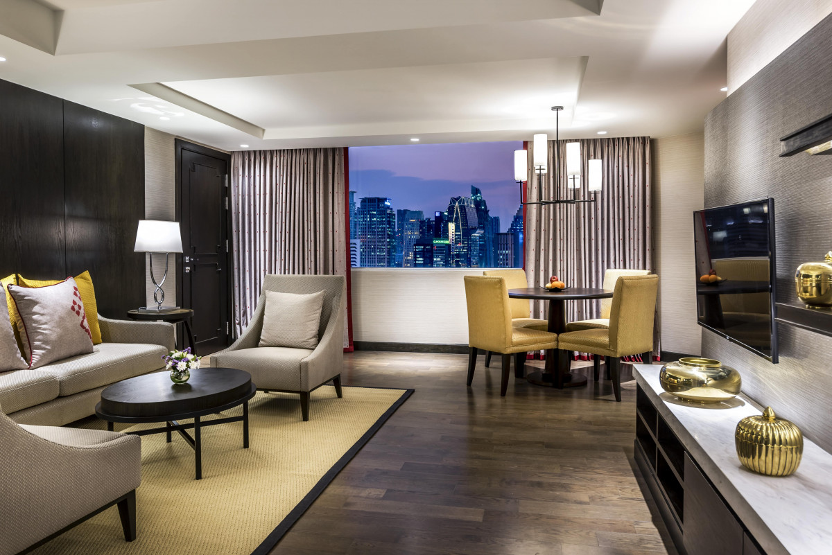 Mercure Bangkok Sukhumvit 11 (Ex. President Palace Hotel) 4*