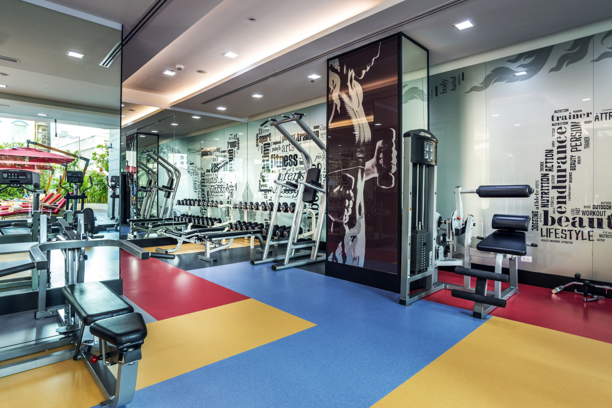 Mercure Bangkok Sukhumvit 11 (Ex. President Palace Hotel) 4*