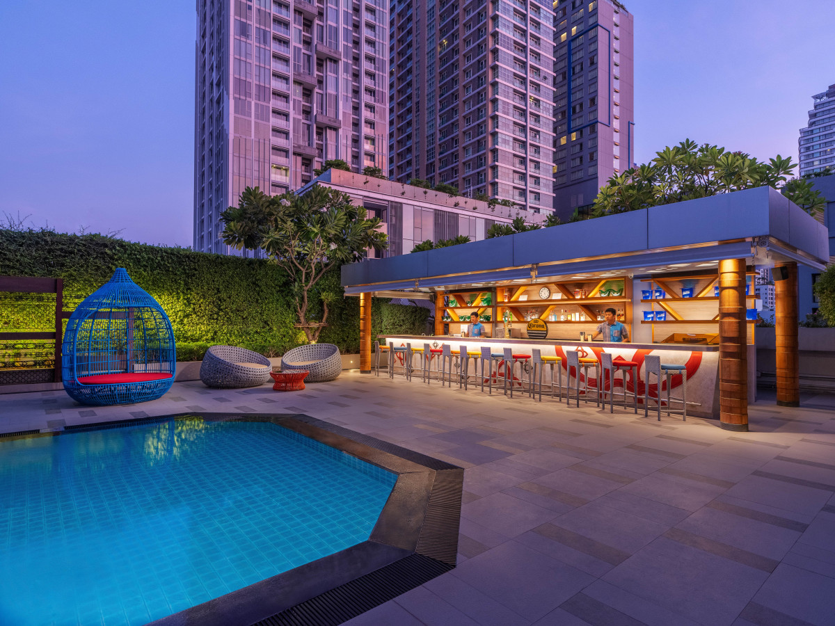 Mercure Bangkok Sukhumvit 11 (Ex. President Palace Hotel) 4*